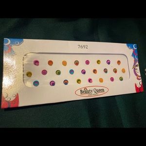 Pack of 25 Multicolored Temporary Bindis